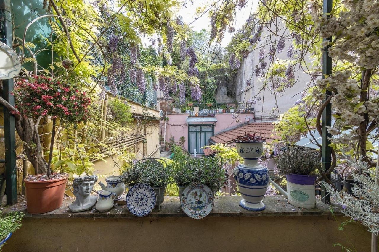 Luxury Piazza Di Spagna Escape With Terrace And Private Appartamento Roma