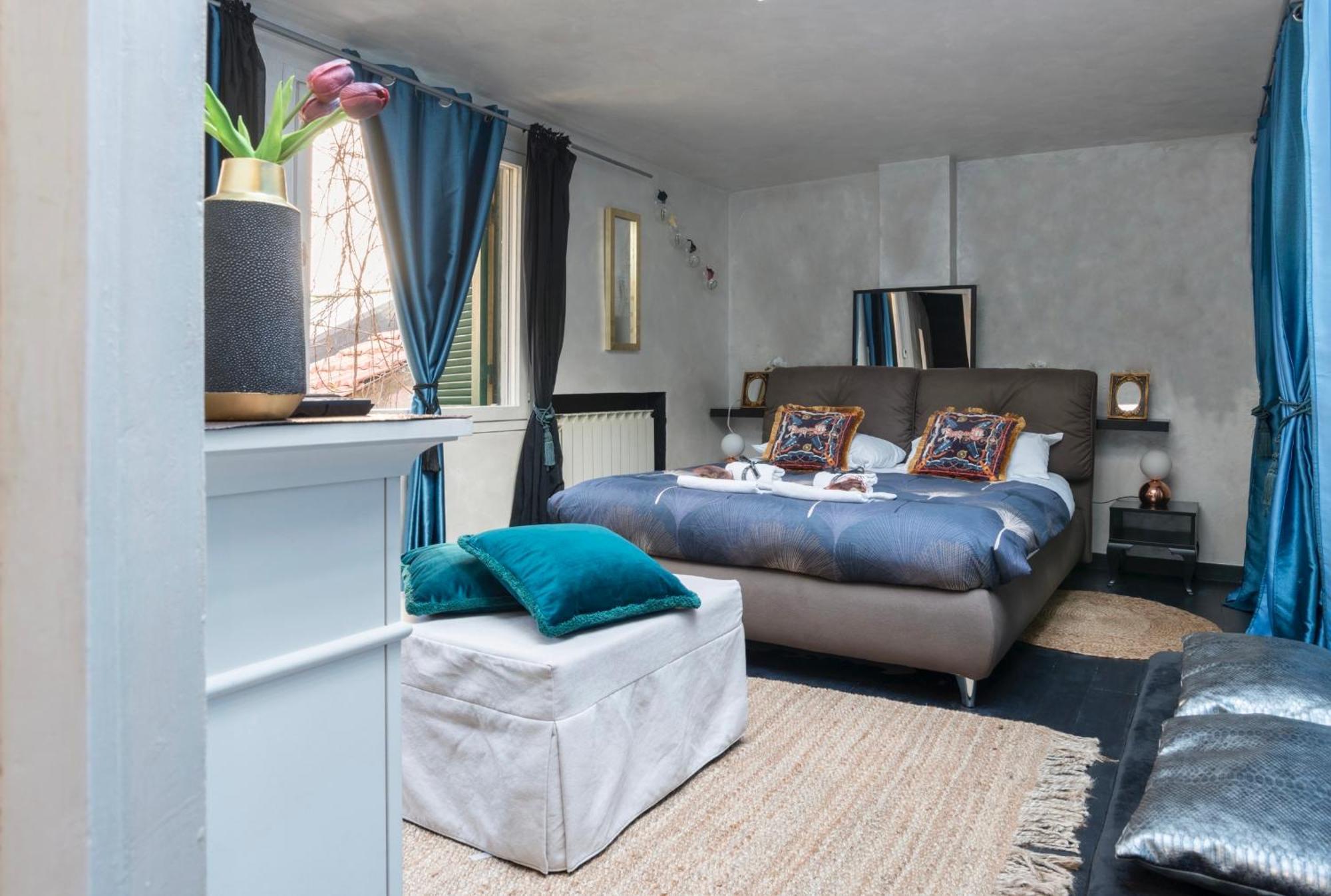 Luxury Piazza Di Spagna Escape With Terrace And Private Appartamento Roma